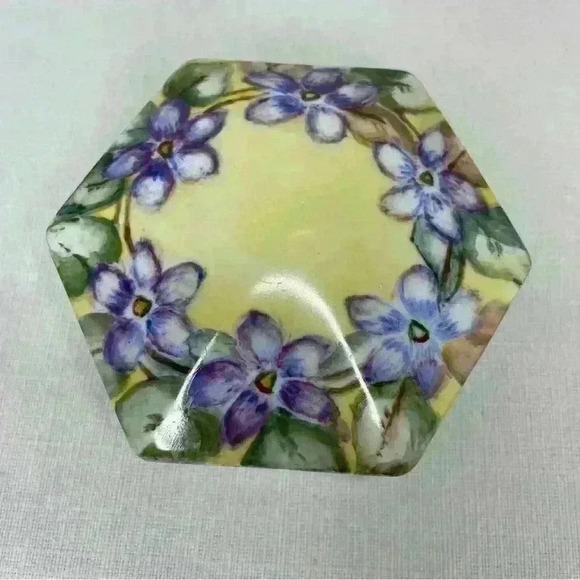 MZ Austria Hand Painted Footed Hexagon Trinket Box - Picture 3 of 13